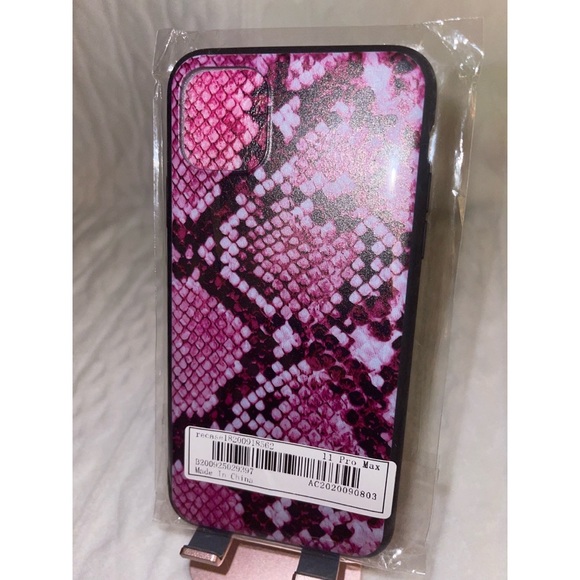 Pink Snakeskin Print iPhone 11 Pro Max Case 💖 - Picture 15 of 17